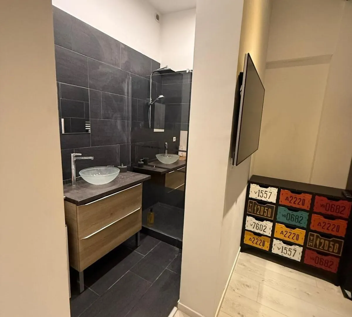 Apartment Le Loft D 'Eveux - 2 Places De Parking